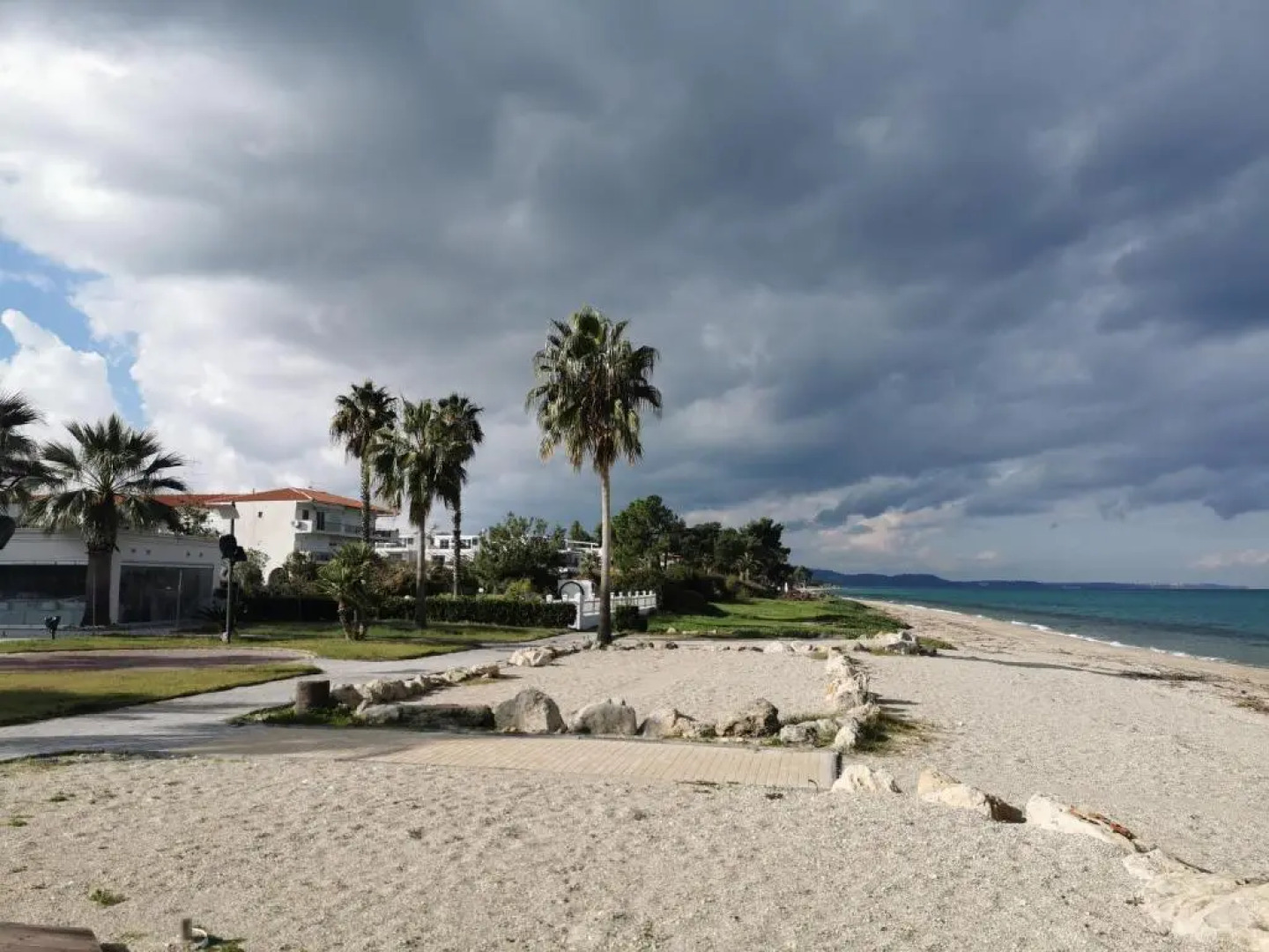 Orange_Blue_Aparment №1