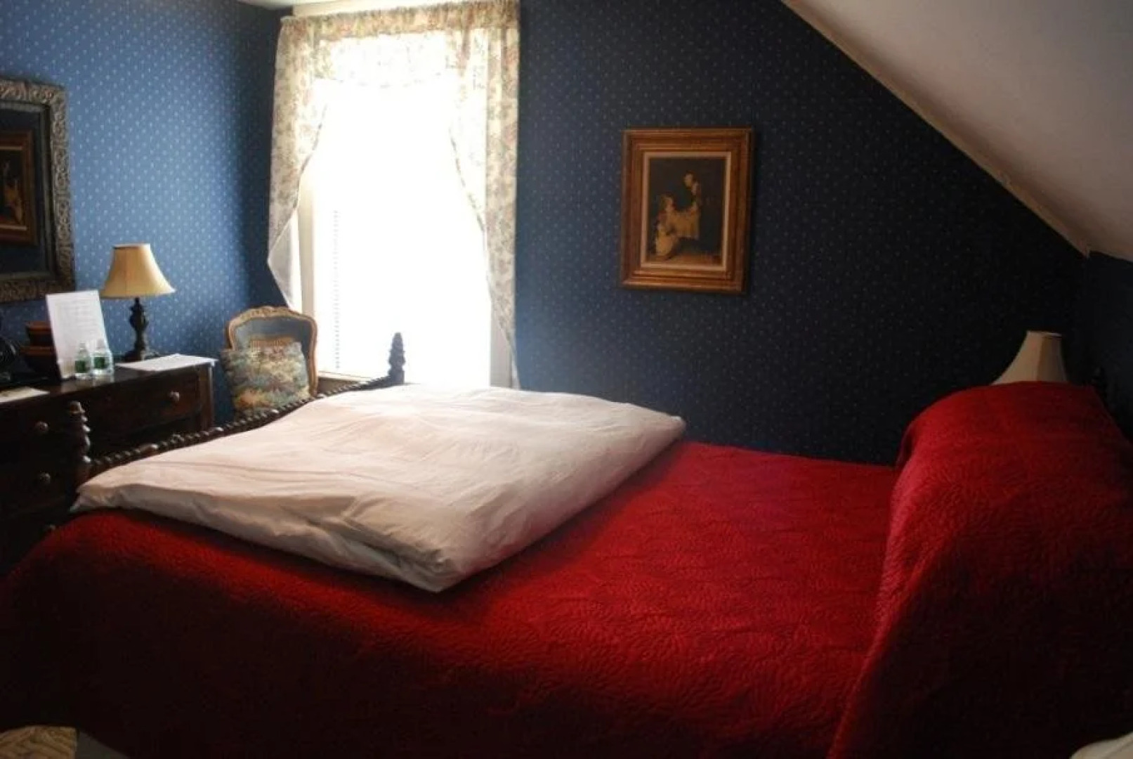 The Jolly Drayman Pub At The Briar Lea Inn