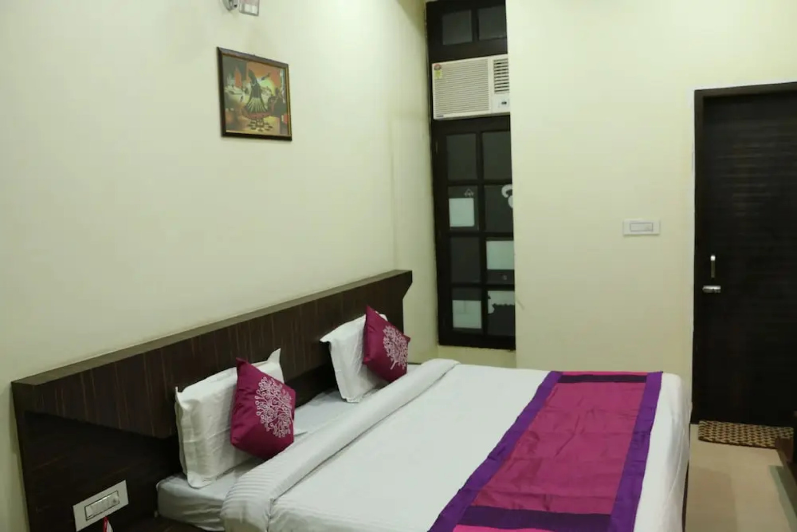 OYO 3145 Hotel Seven Inn