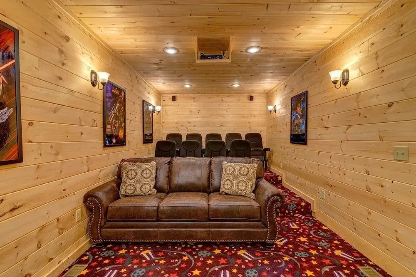 Majestic Mountain View - 4 Bedrooms, 4.5 Baths, Sleeps 12 4 Cabin by RedAwning