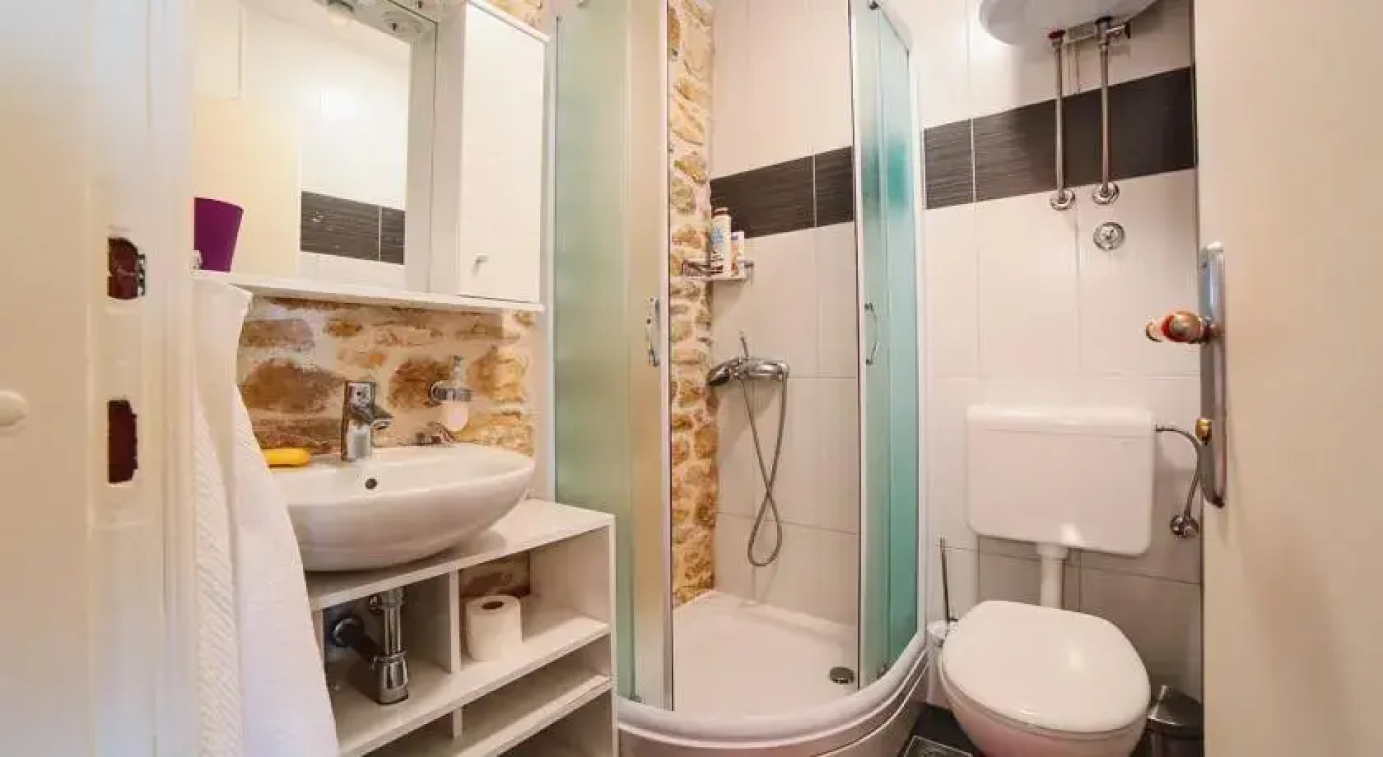 Beachfront Apartment In Dalmatia