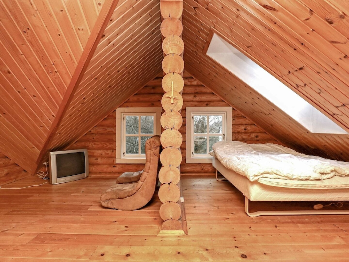 Gorgeous Holiday Home in Vinderup Jutland With Whirlpool