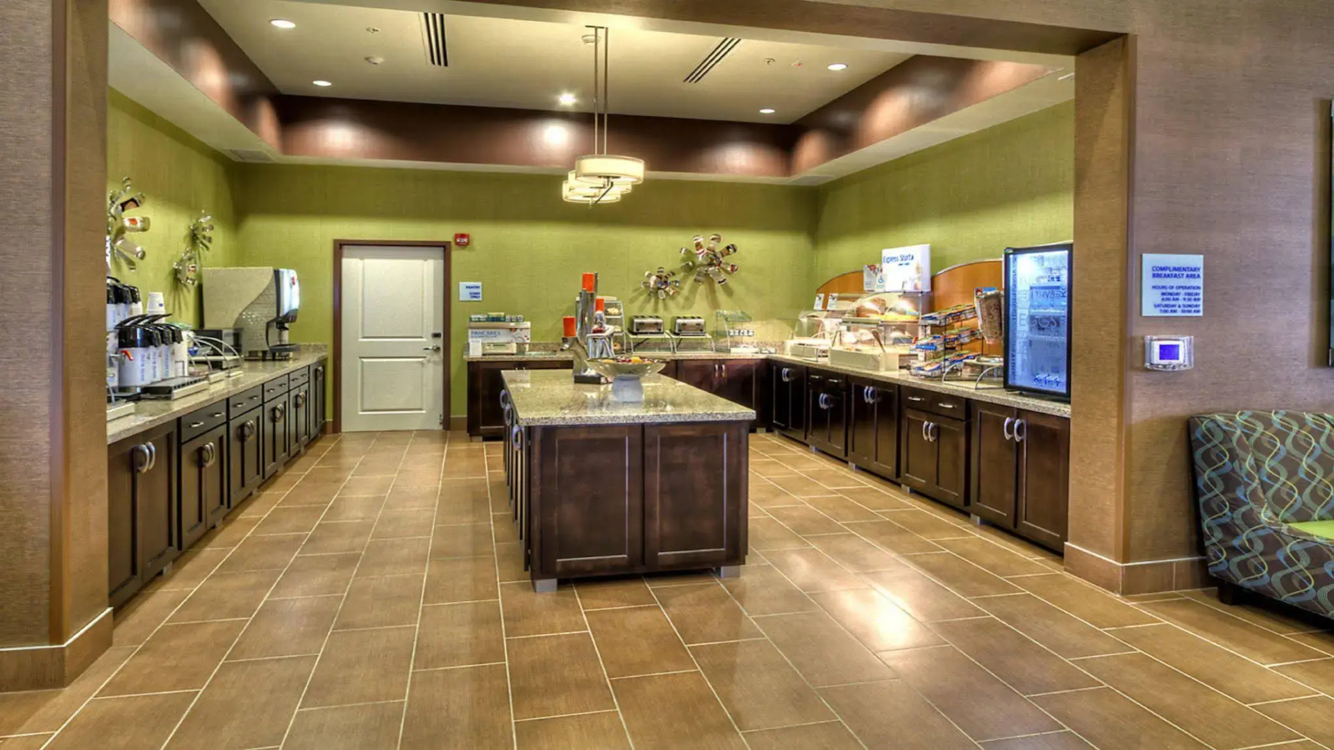 Holiday Inn Express & Suites Pittsburgh SW - Southpointe by IHG