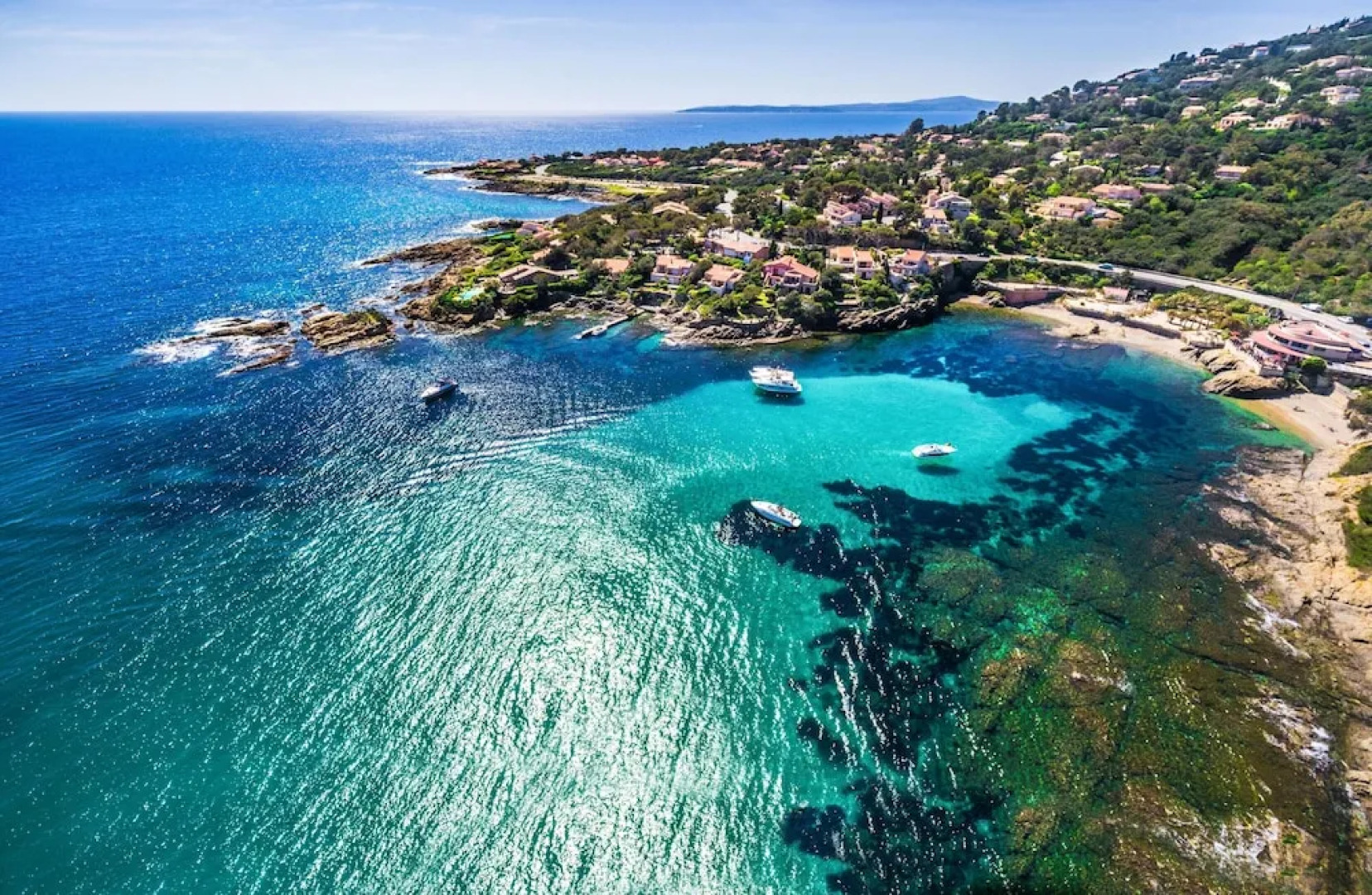 House With 4 Bedrooms in Roquebrune-sur-argens, With Wonderful sea Vie