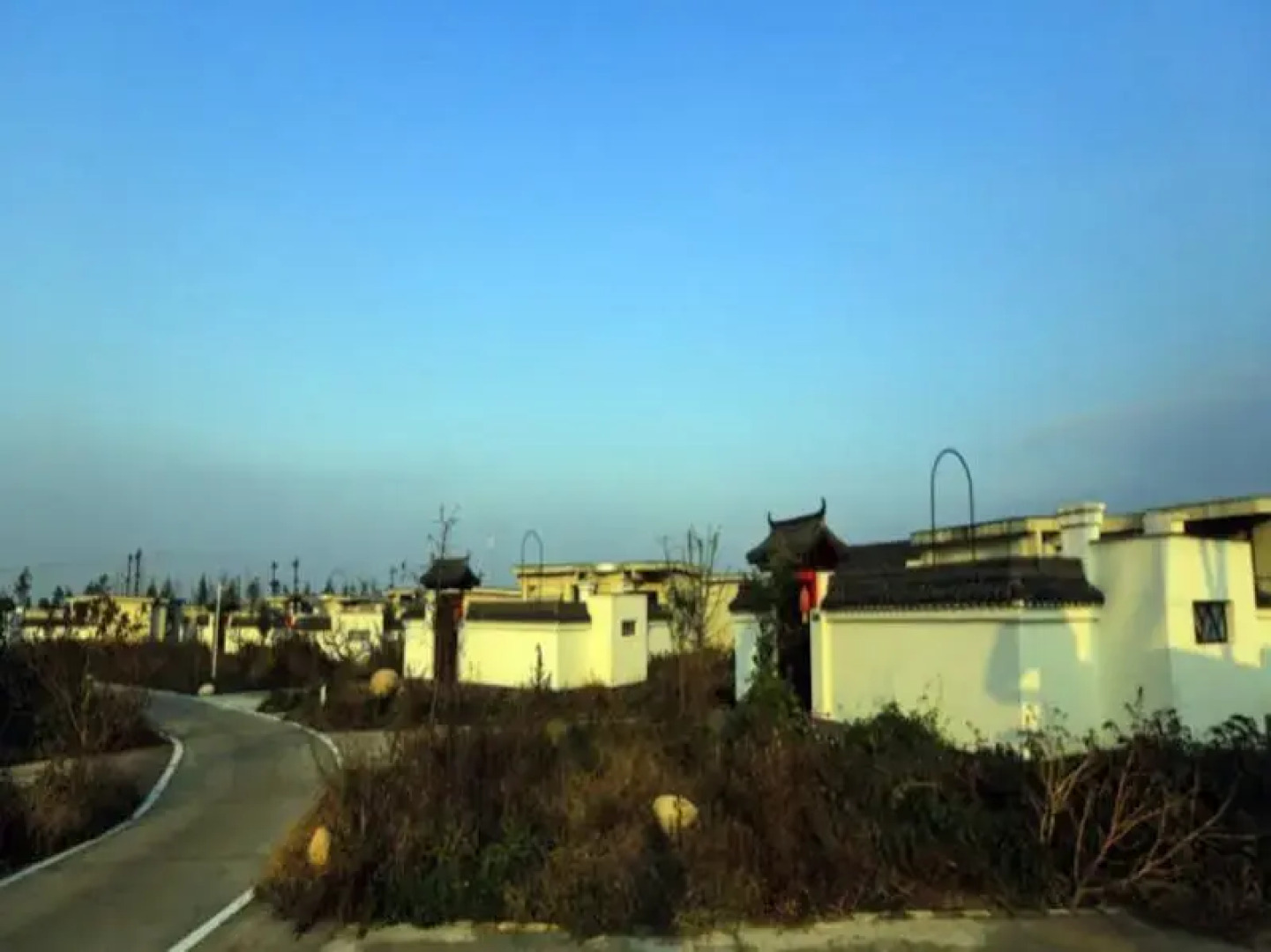 Scenery Retreats Taibai Mountain Hot Spring Villa Resort