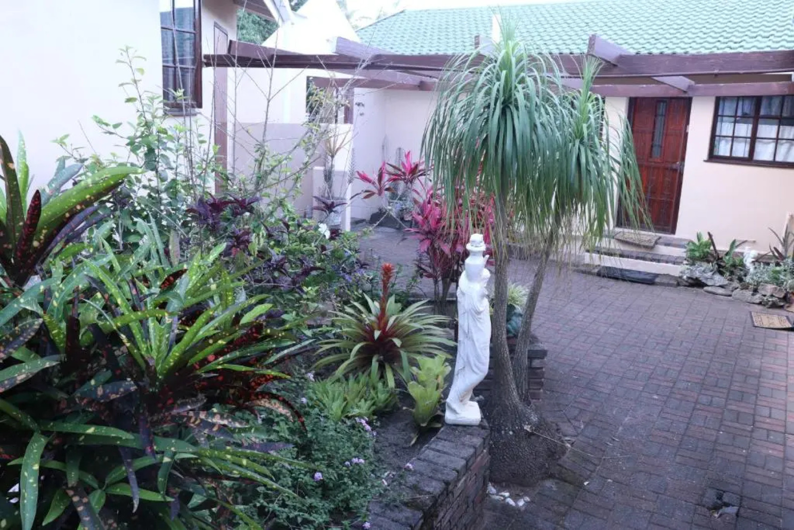 Woodgrange Garden Cottages