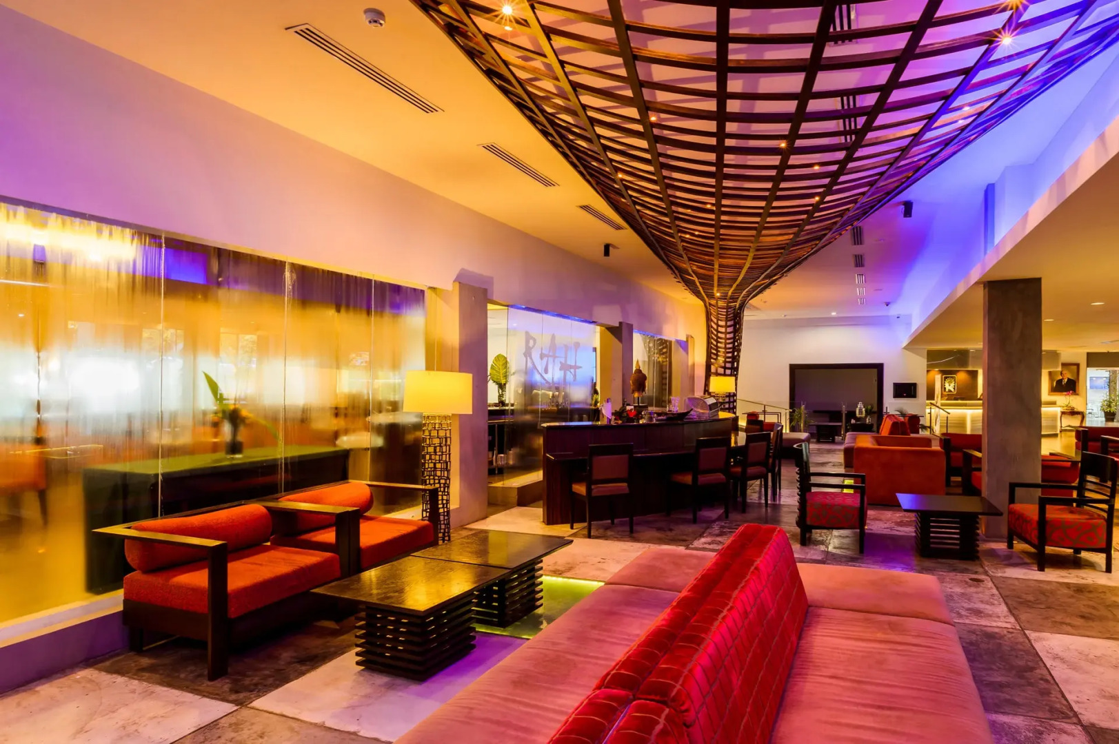 Riande Aeropuerto Hotel & Casino