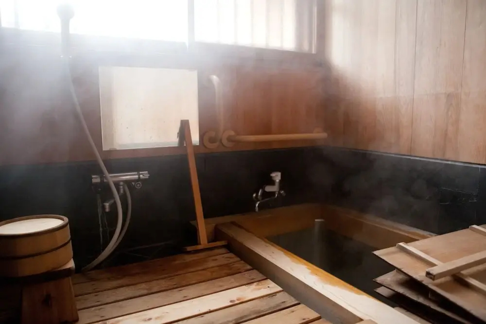 SUKIYA-zukuri Suehiro House