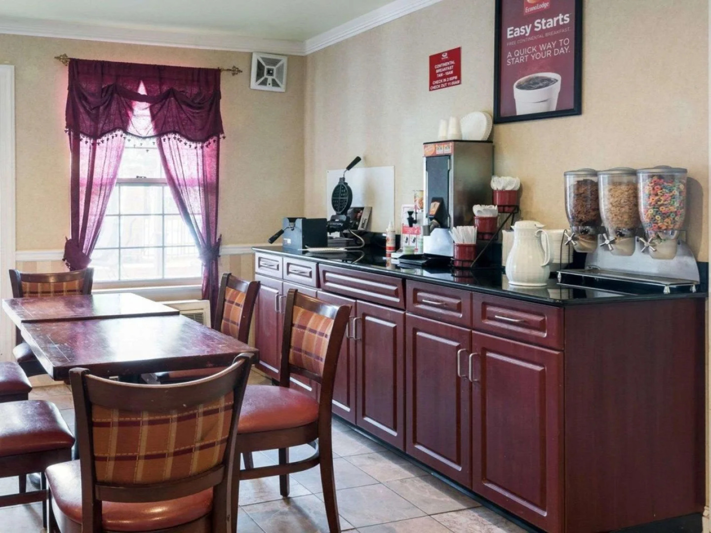 Econo Lodge Princess Anne