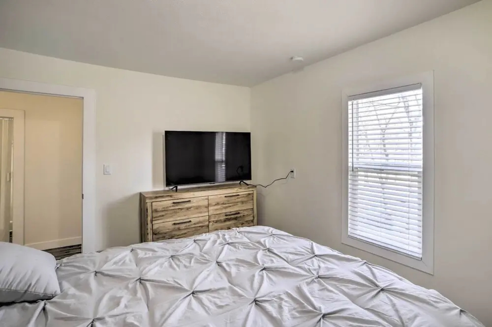 Pet-friendly Home Rental Near Notre Dame!