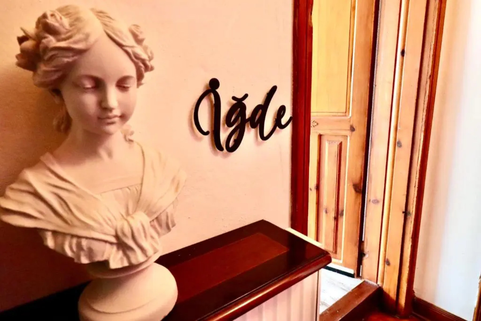 Kemerbag 29 - Adults Only