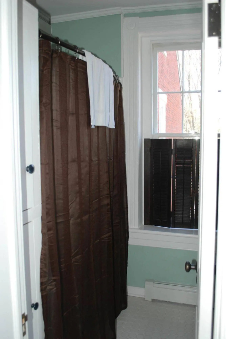 Inn At Patrick Henry's