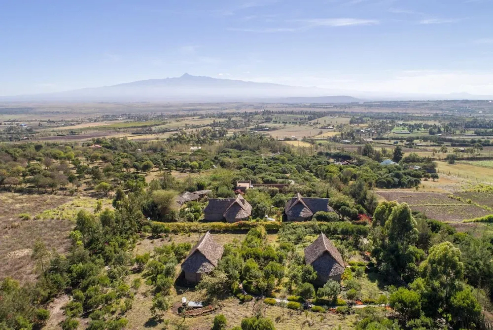 Rhino Watch safari Lodge