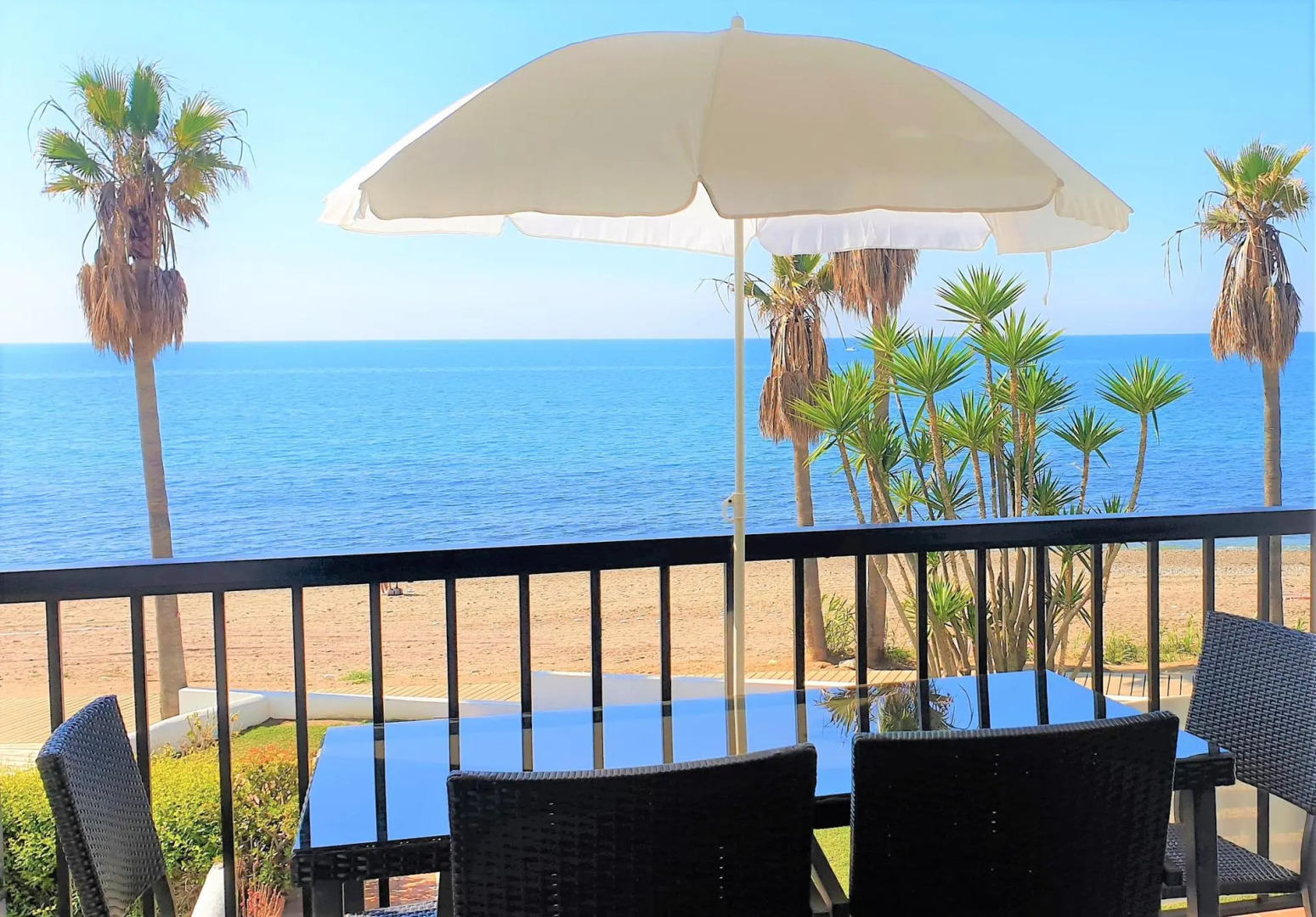 Beautiful frontline duplex apartment - Doña Lola - Mijas Costa - CS199