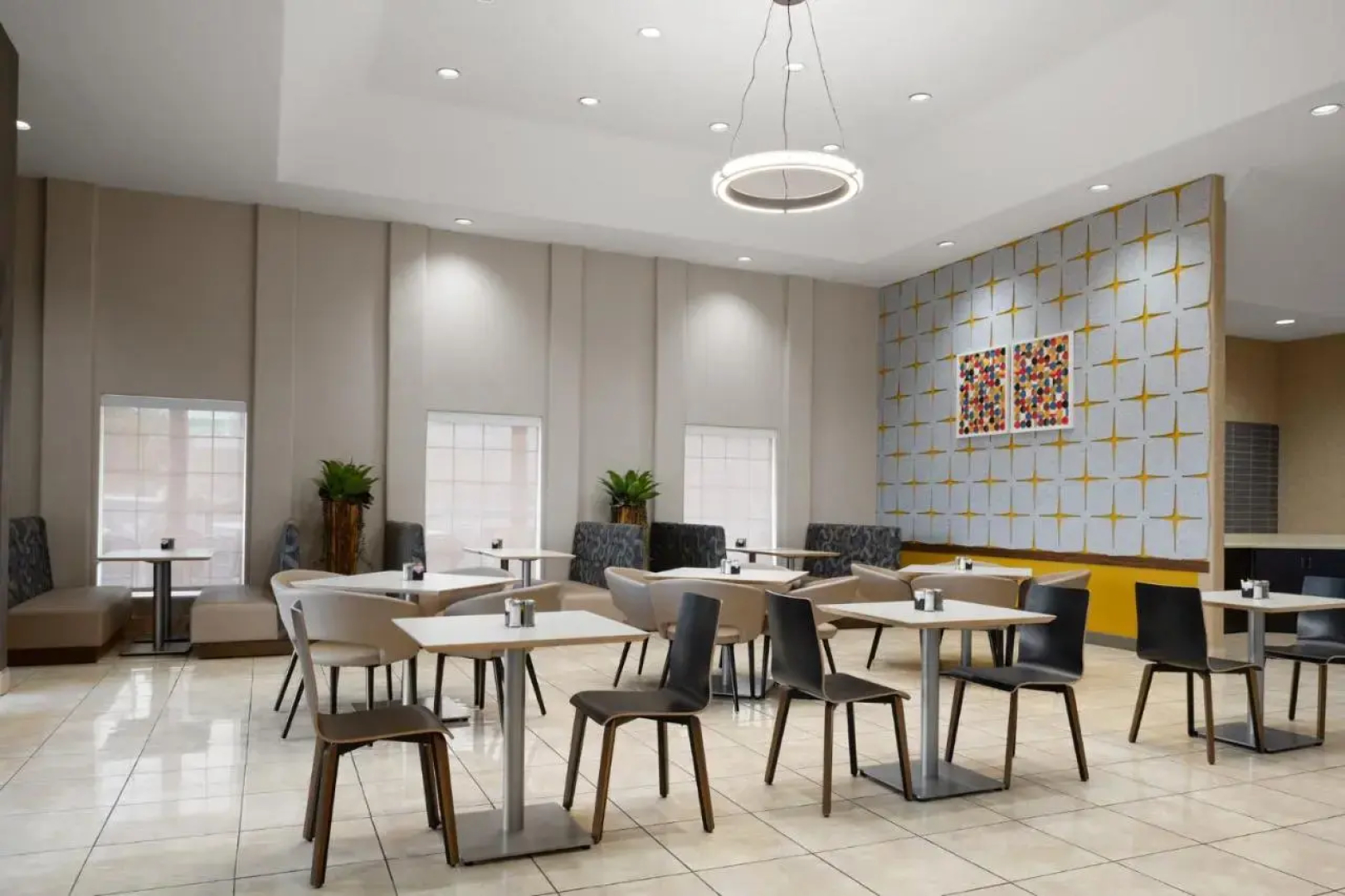 Holiday Inn Hotel & Suites Albuquerque Airport