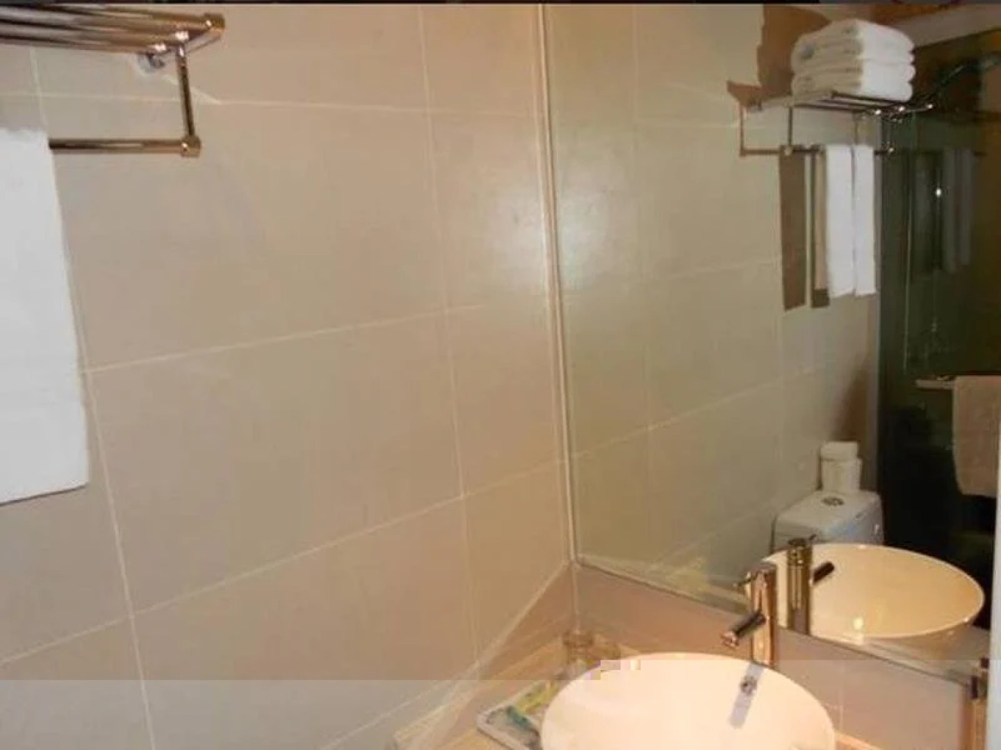 Ningbo Qingqishi Holiday Hotel