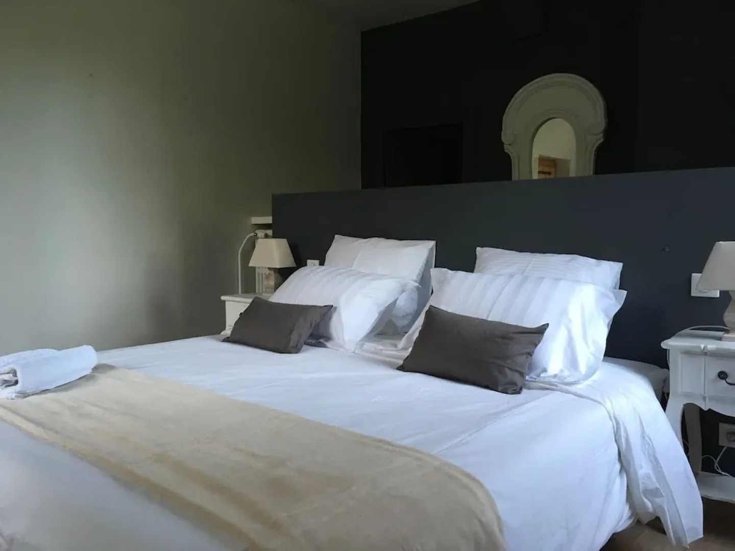 Moulin de Jouenery et Spa