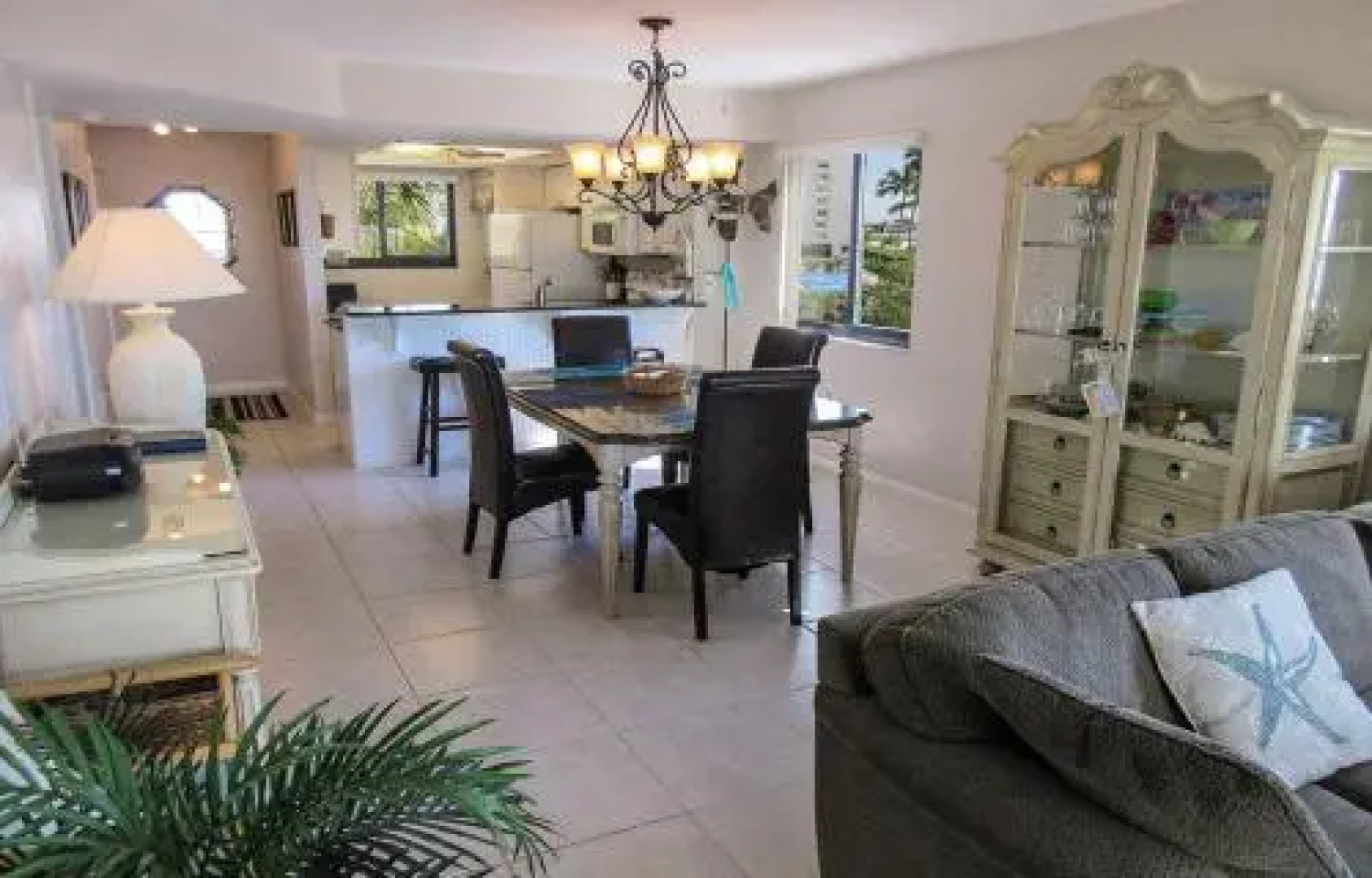 Carlos Pointe #211 Apartment