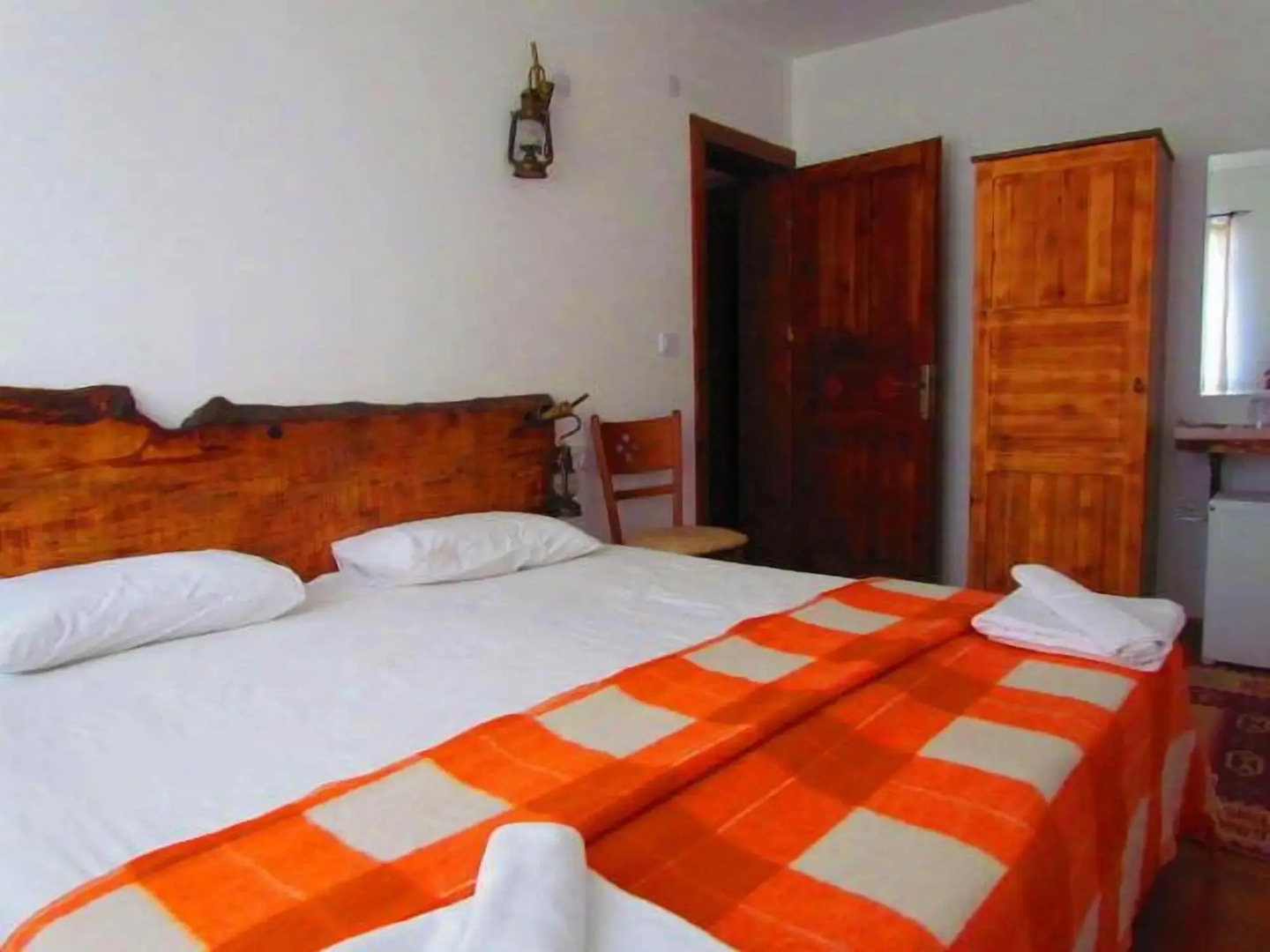 Amazon Petite Palace