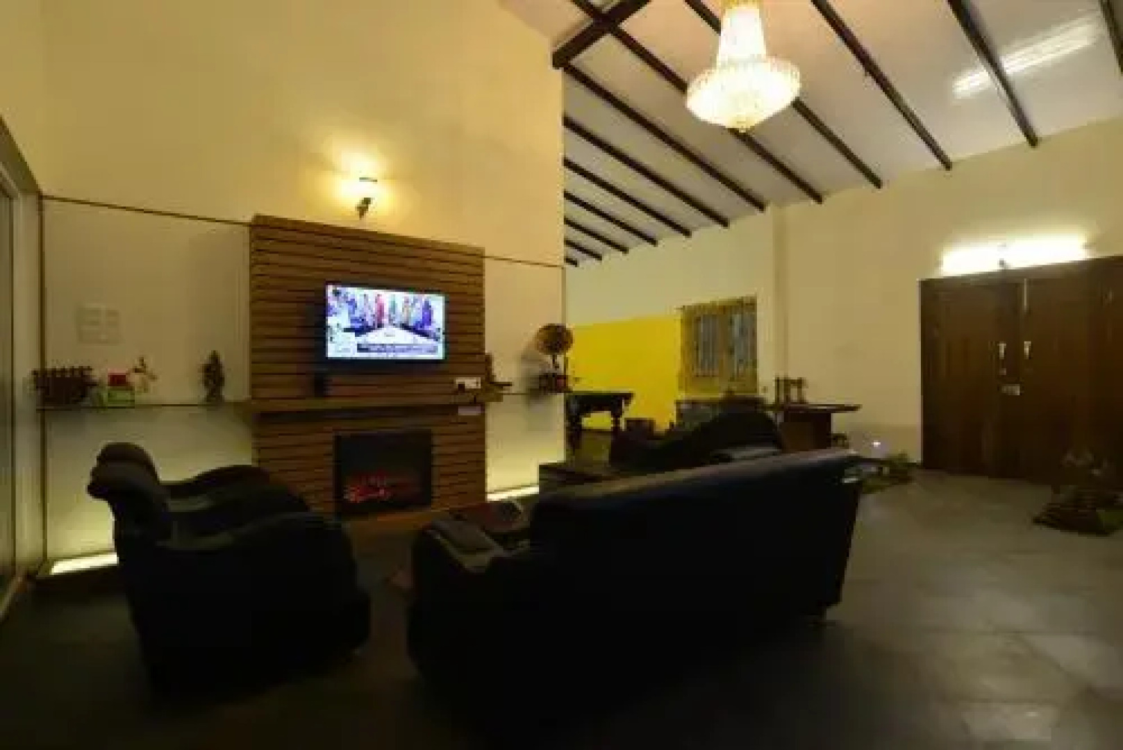 Grape County Eco Resorts