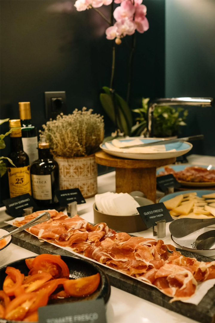 Отель Radisson Blu, Madrid Prado