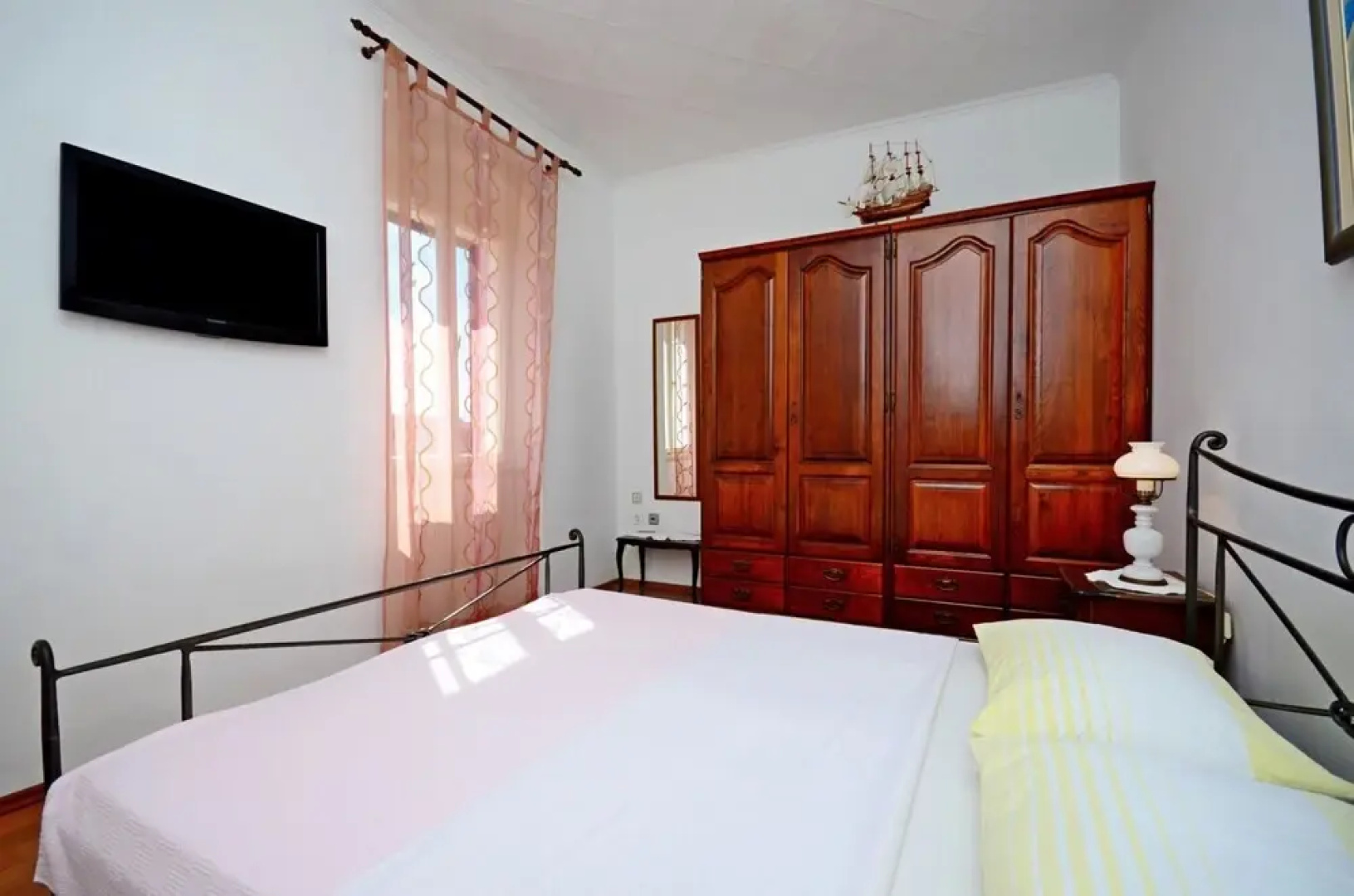 Apartments Best Location