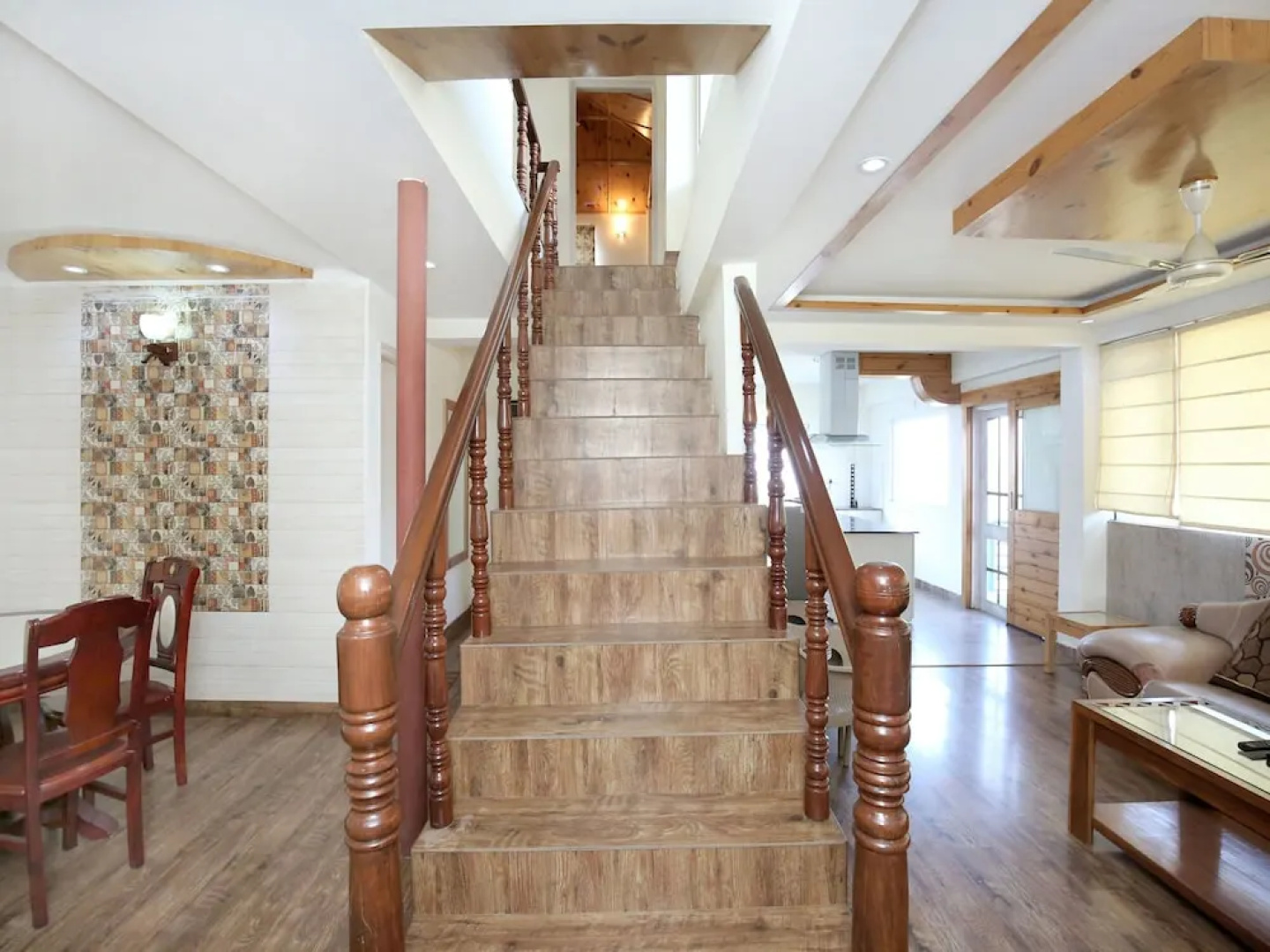 OYO 12185 Home Wayside Villa 3BHK Apartment Kasauli