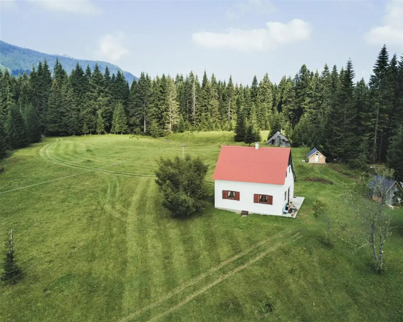 Rooms & Bungalows Djerkovic