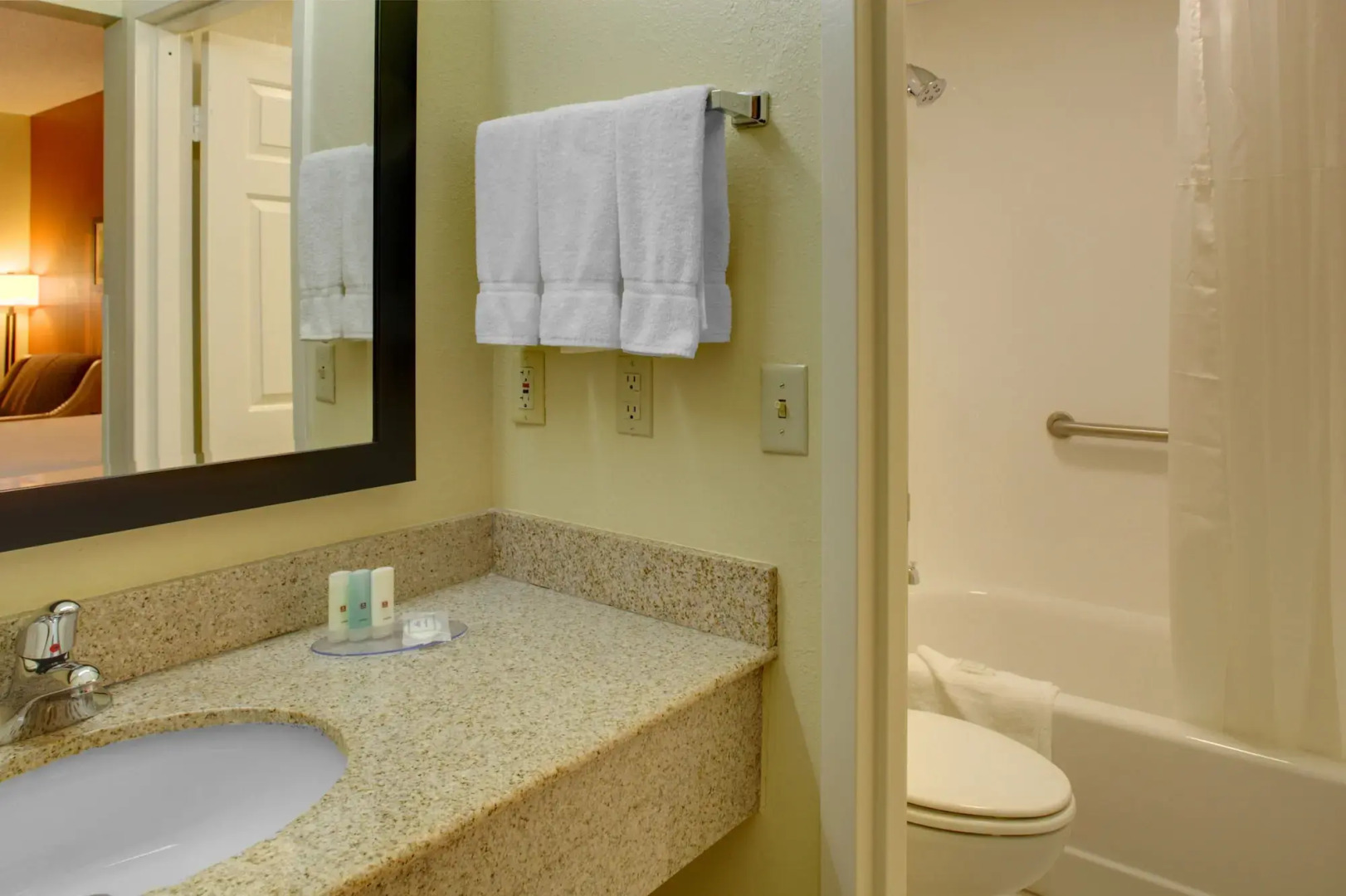 Clarion Inn Biltmore Village