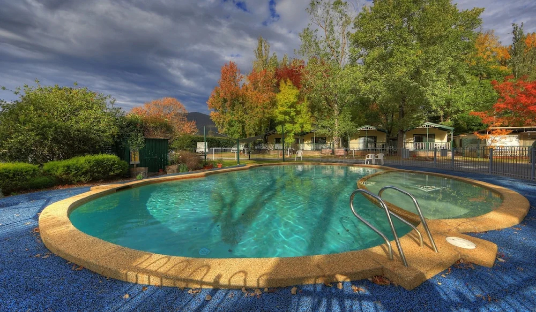 Bright Accommodation Park