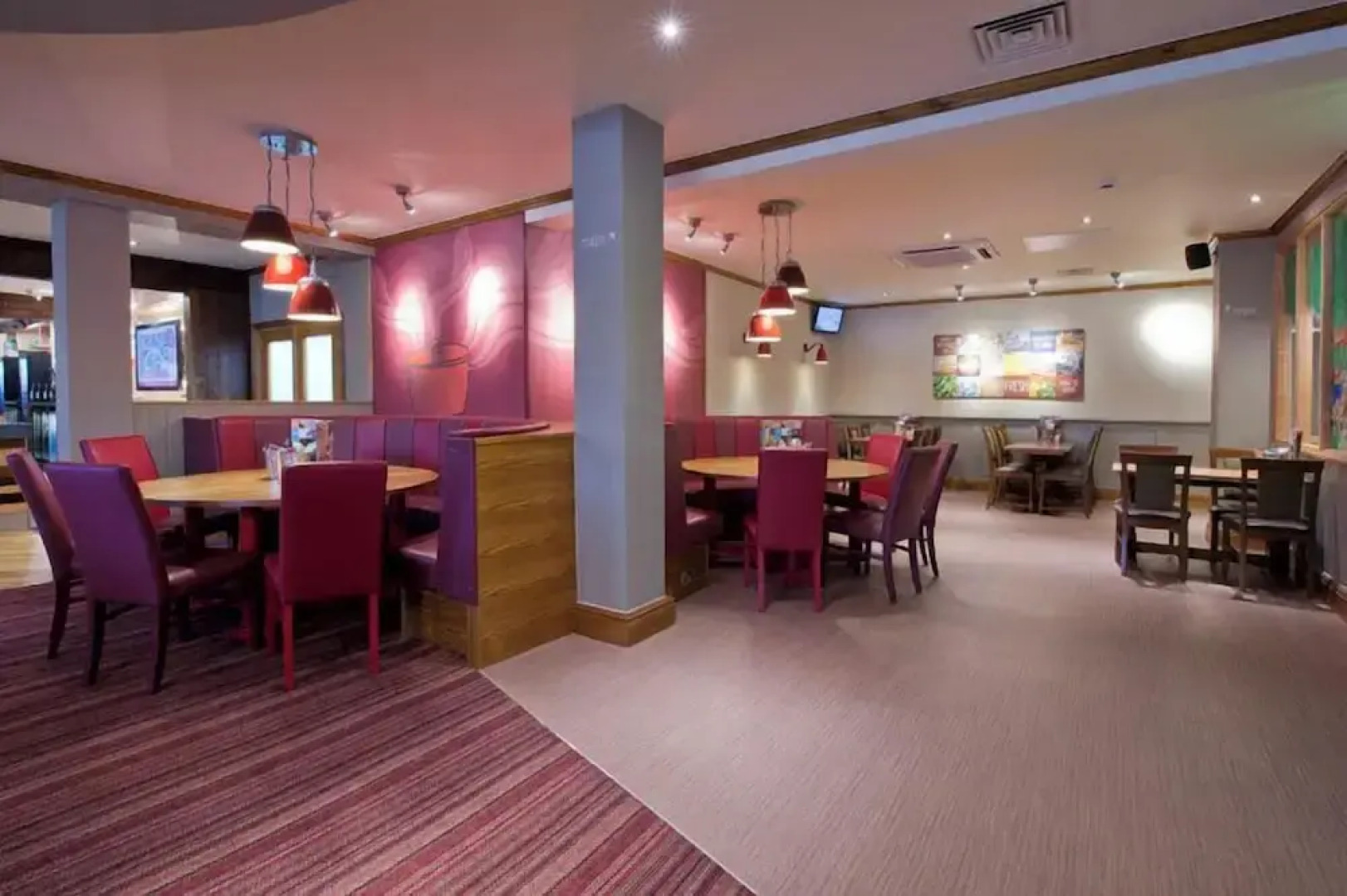 Premier Inn Sheffield/Barnsley - M1 Jct36