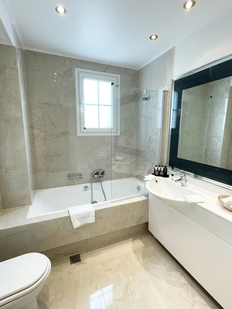 Theoxenia House Hotel