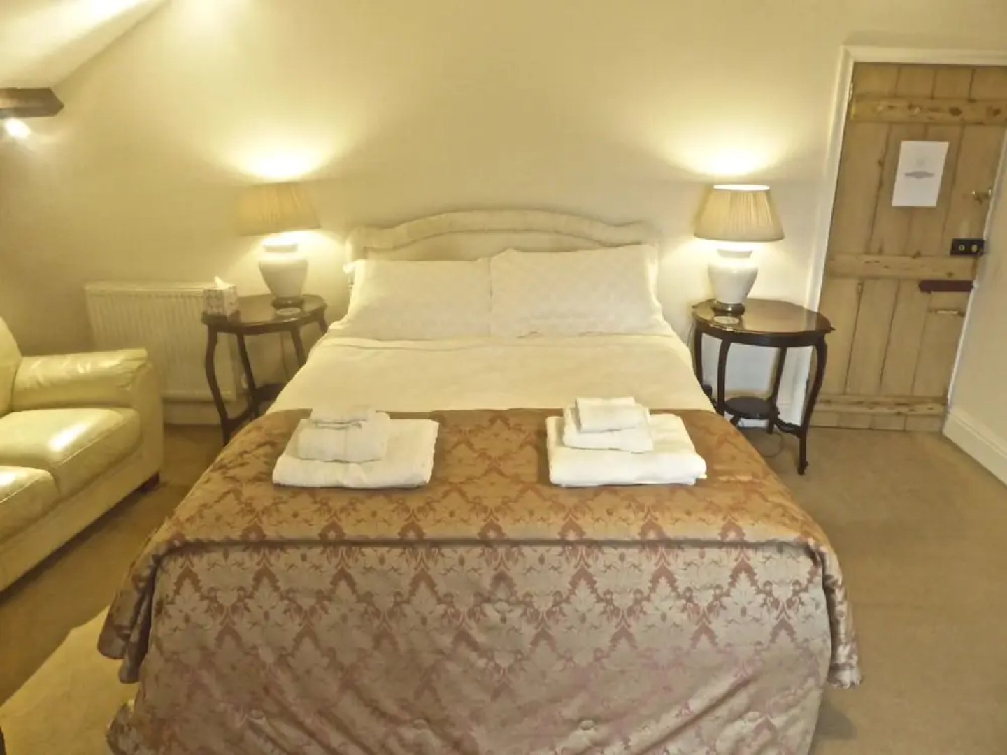 Clotworthy House Bed & Breakfast