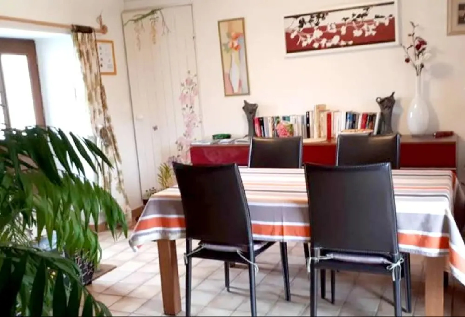 House With 2 Bedrooms in Bonneval, With Enclosed Garden and Wifi