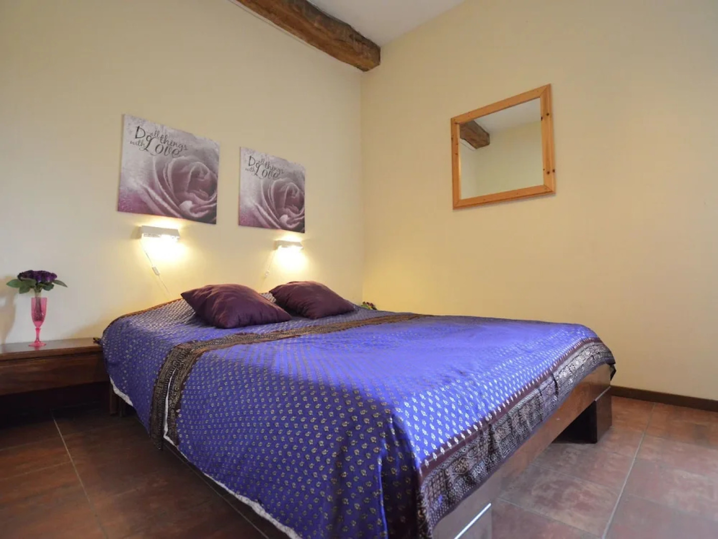 Spacious Villa near Town Center in Mesch