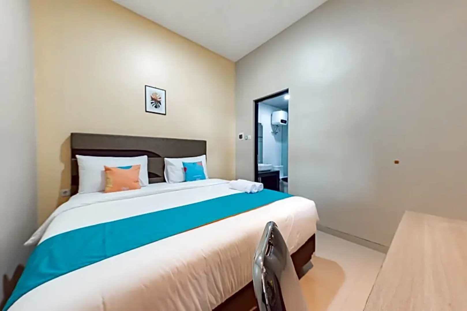 Sans Hotel Berau Square