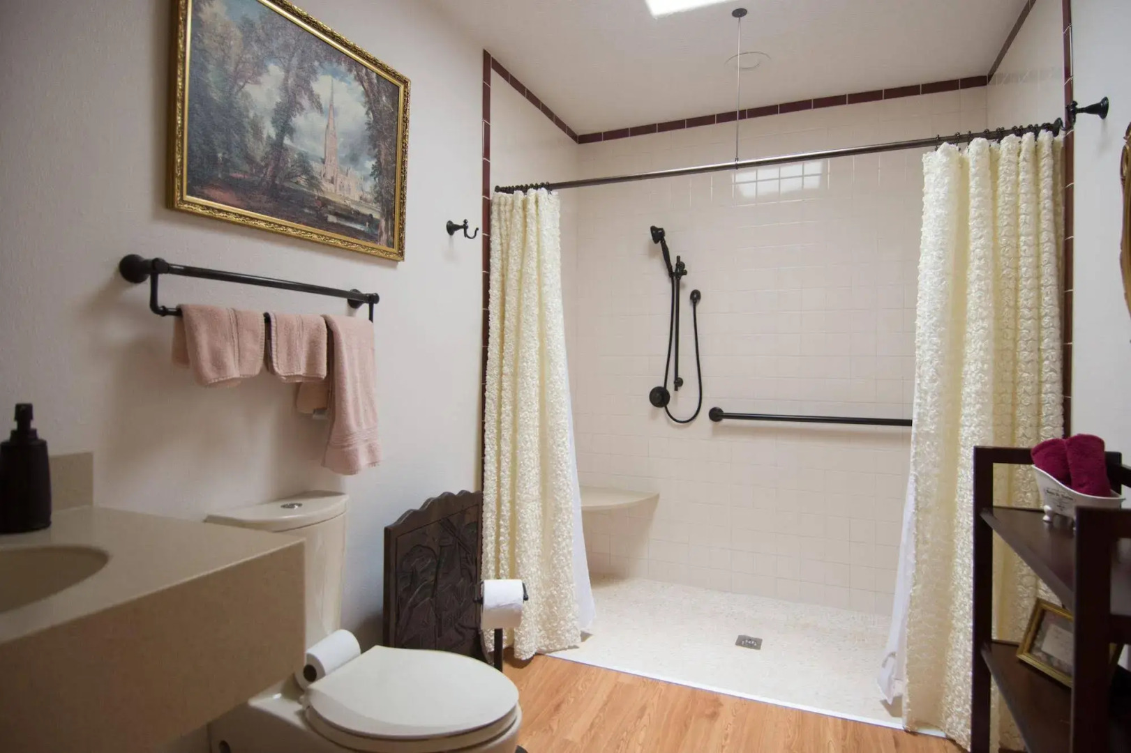 Red Horse Bed and Breakfast