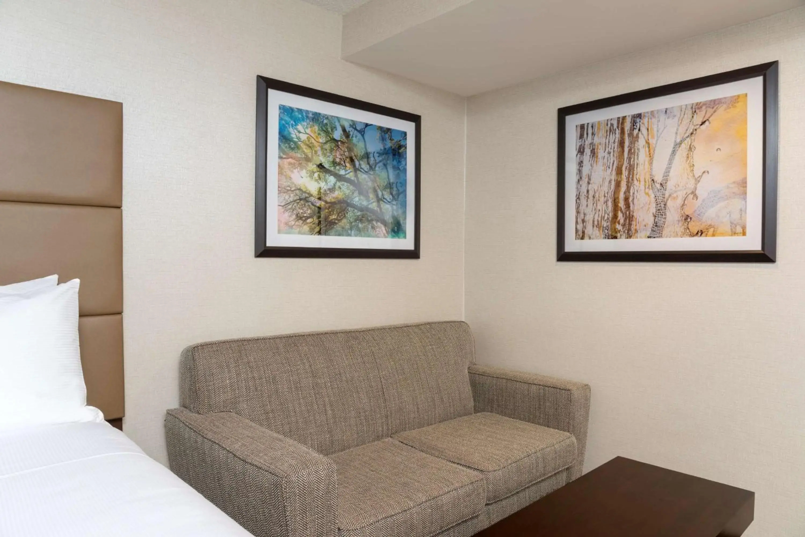 Doubletree by Hilton Pleasant Prairie Kenosha