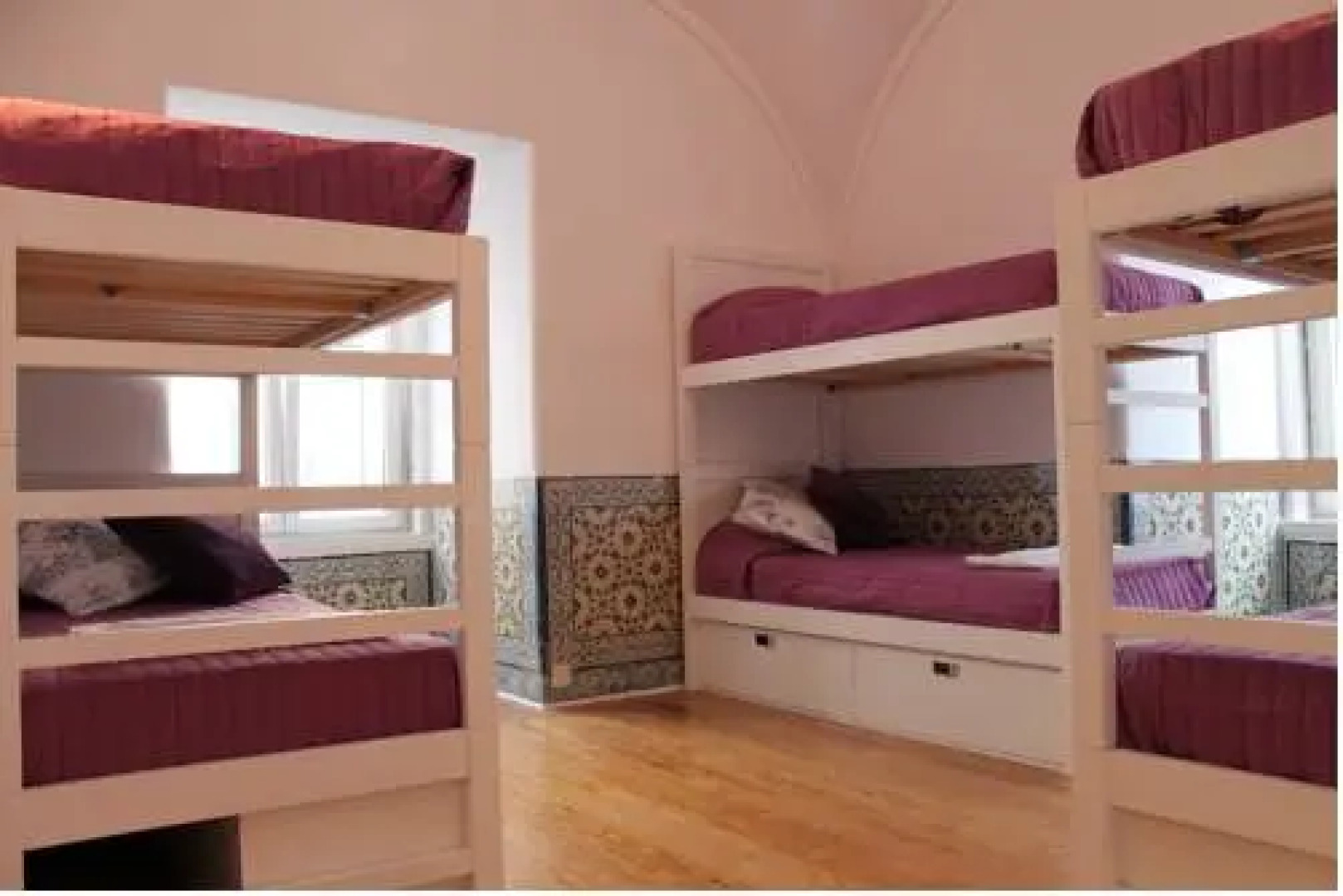 Lost Inn Lisbon Hostel