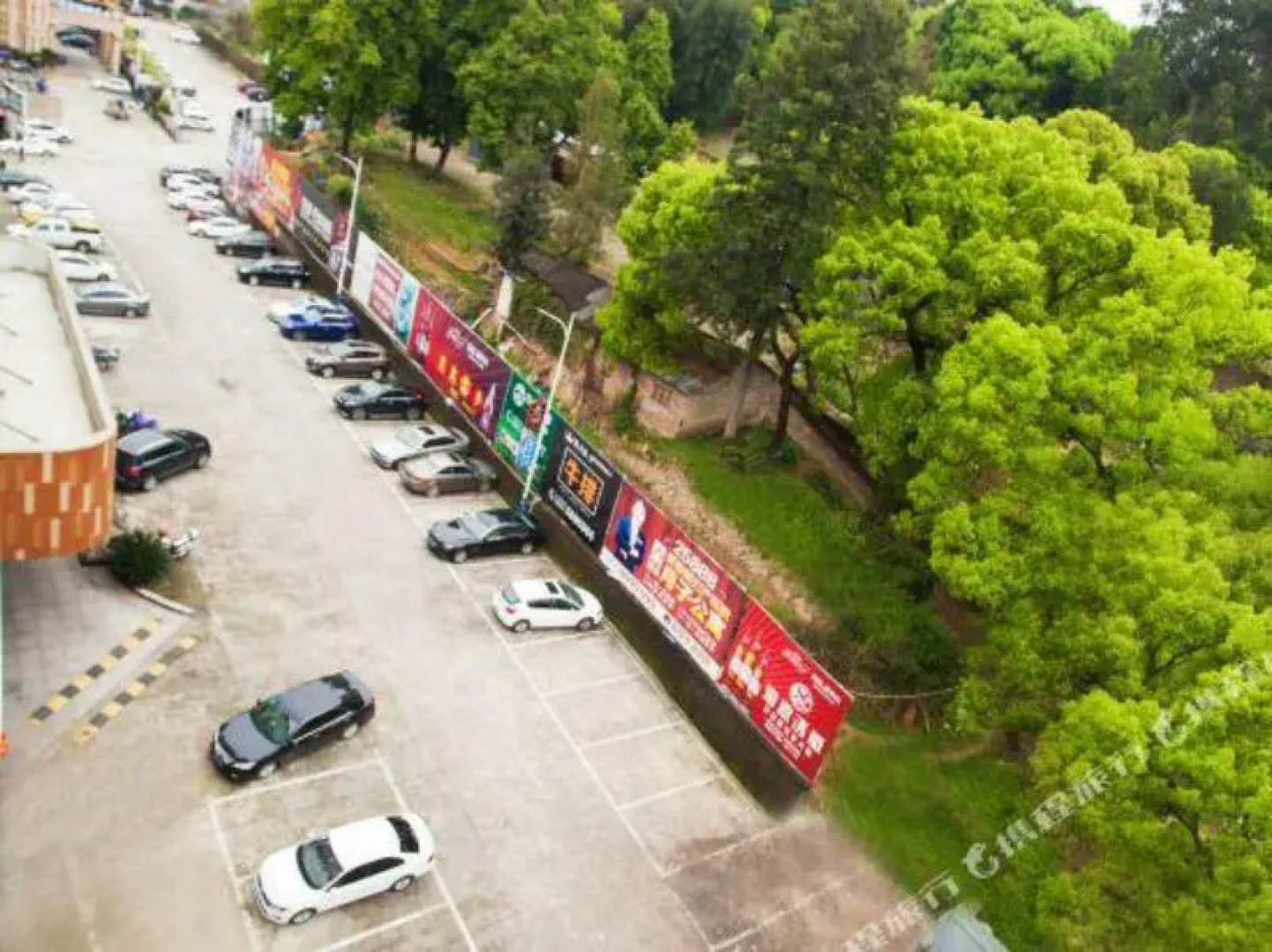 Weierhong City Hotel (Fu'an Wanli Plaza)