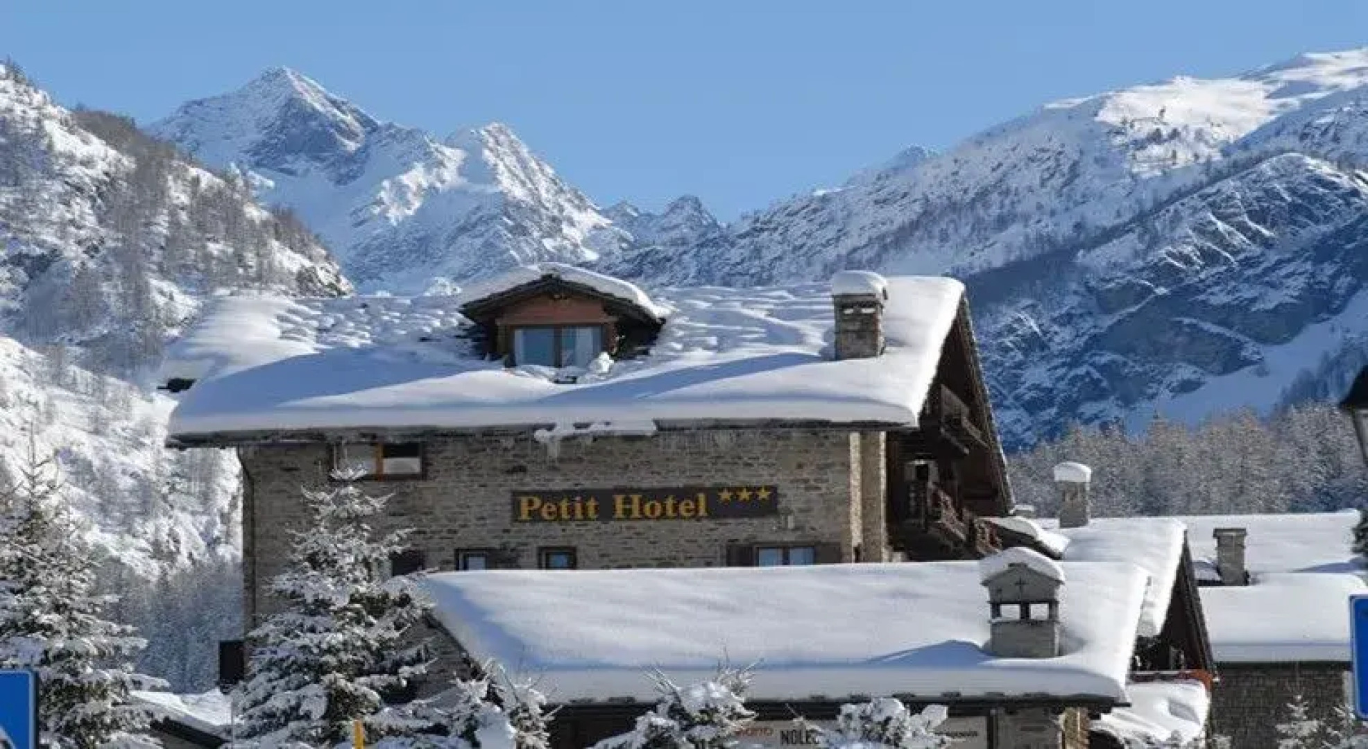 Petit Hotel