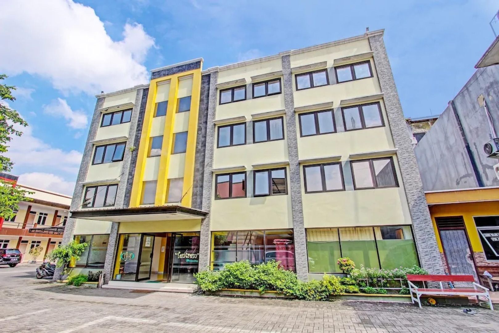 OYO Life 91177 Desa Wisata Duren Sari