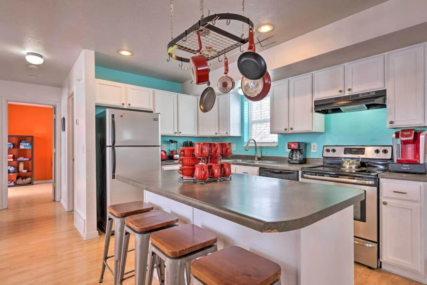 Family-friendly Logan Farmhouse w/ Yard & Near USU