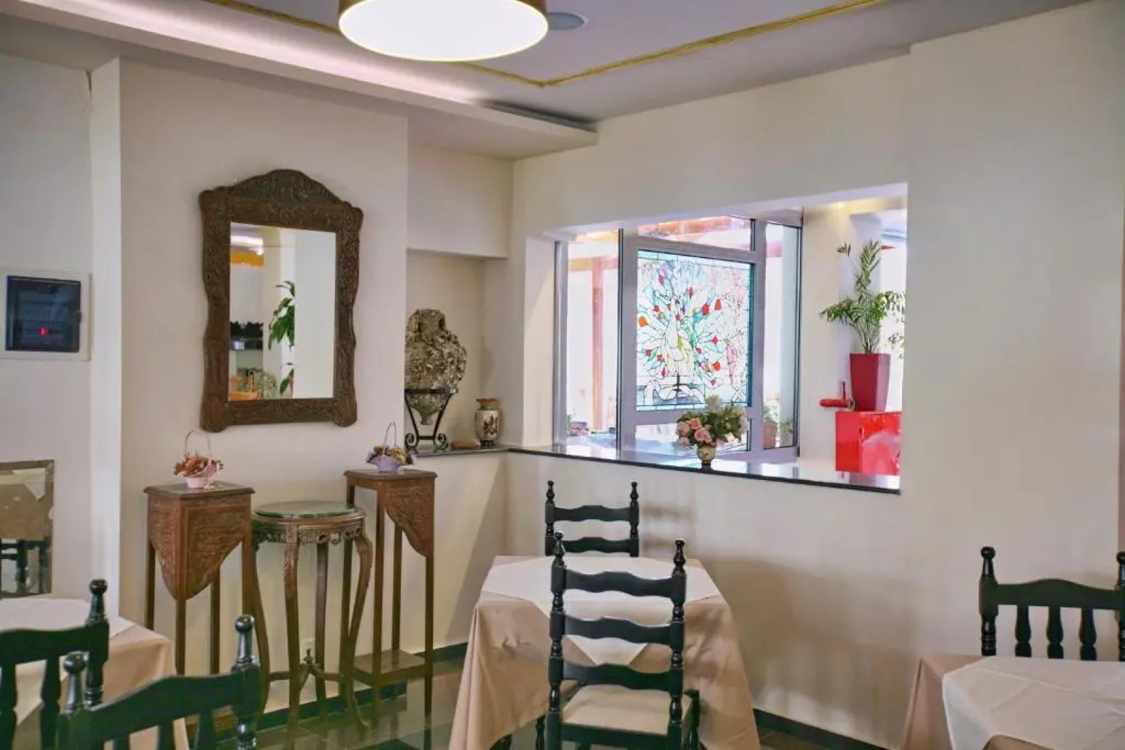 Theofilos Classic Hotel