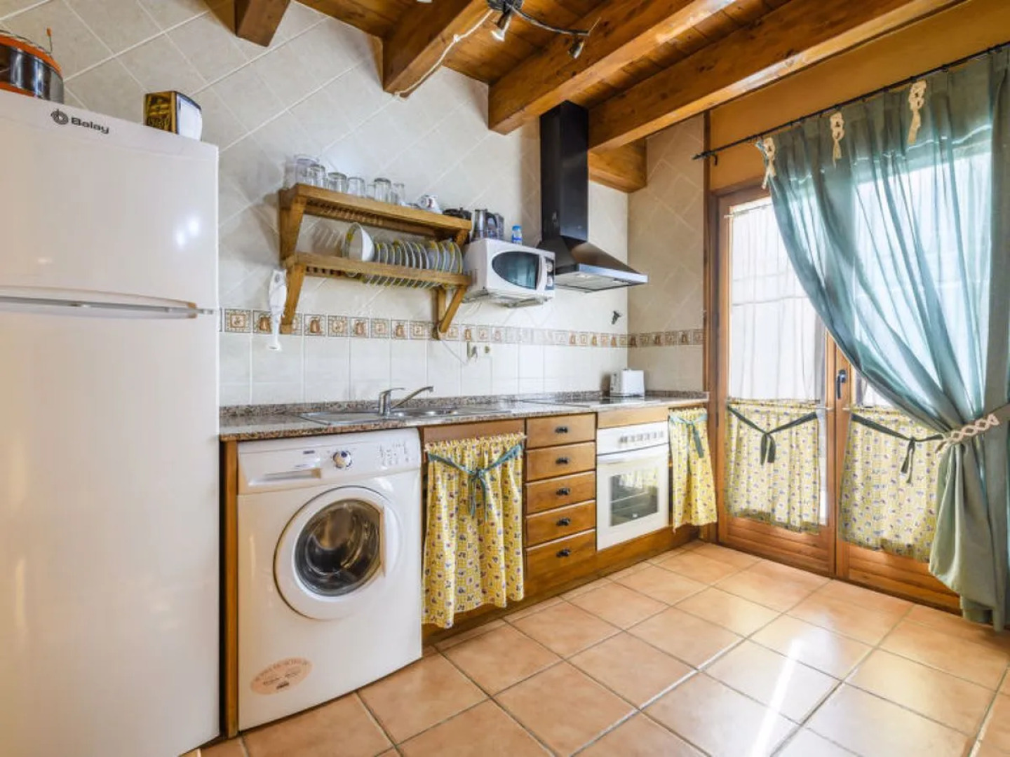 House Angelita Olocau del Rey 13406