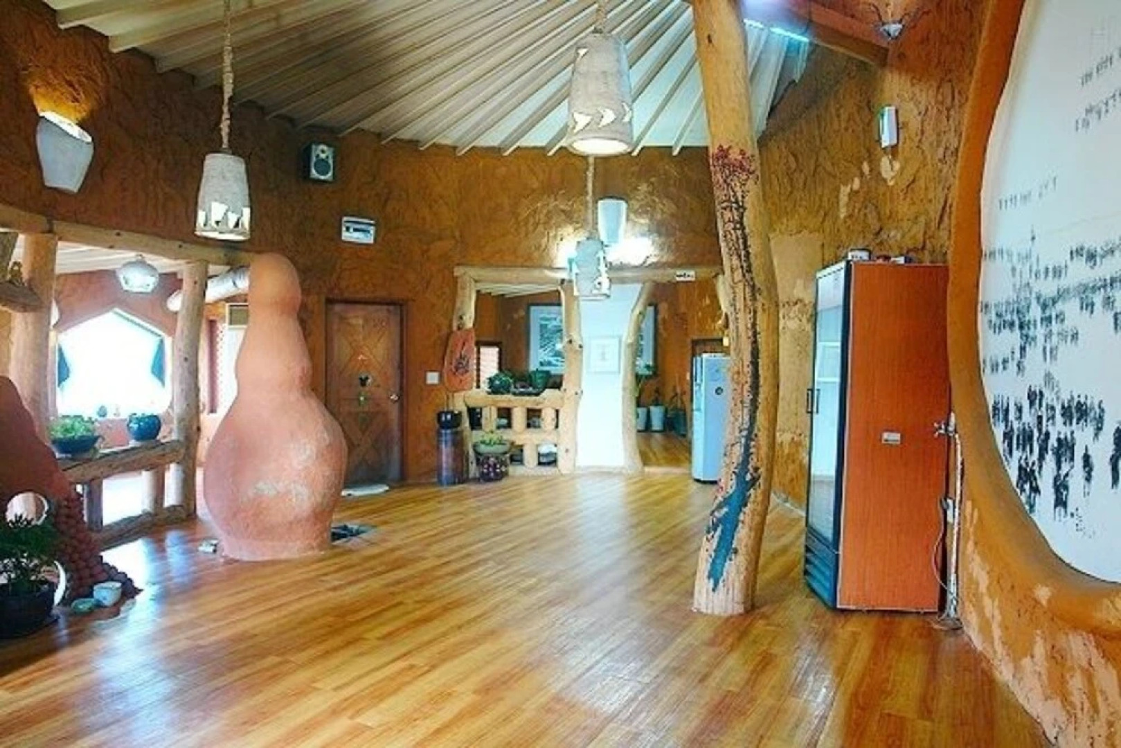 Buan Bbalgan Jibung Pension