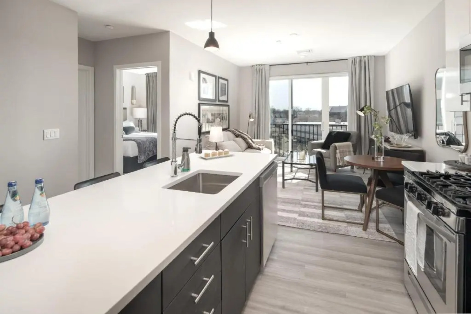 Luxury Apartments by Hyatus at Pierpont