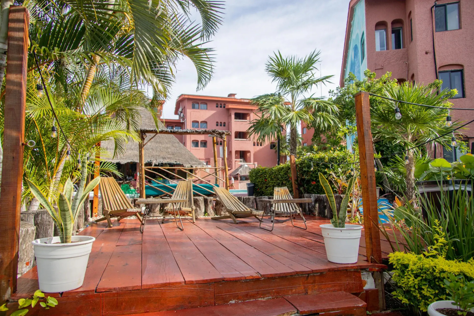 Отель Selina Cancun Laguna Hotel Zone