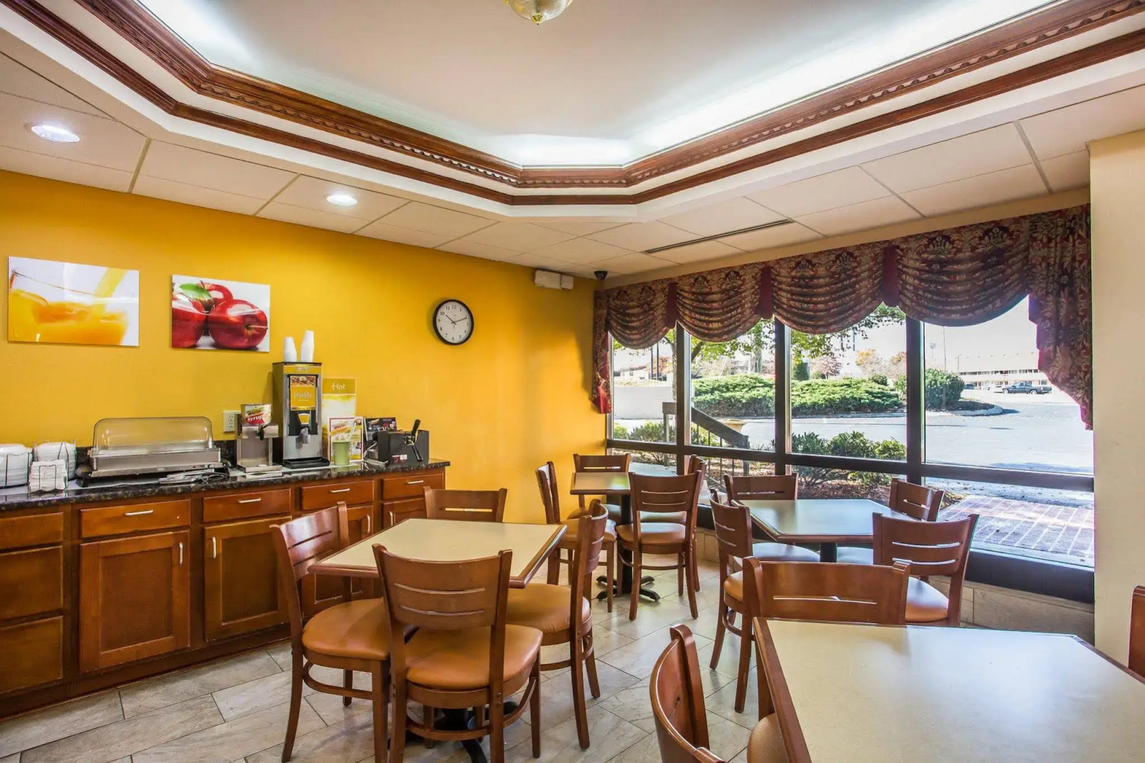 Quality Inn Goodlettsville