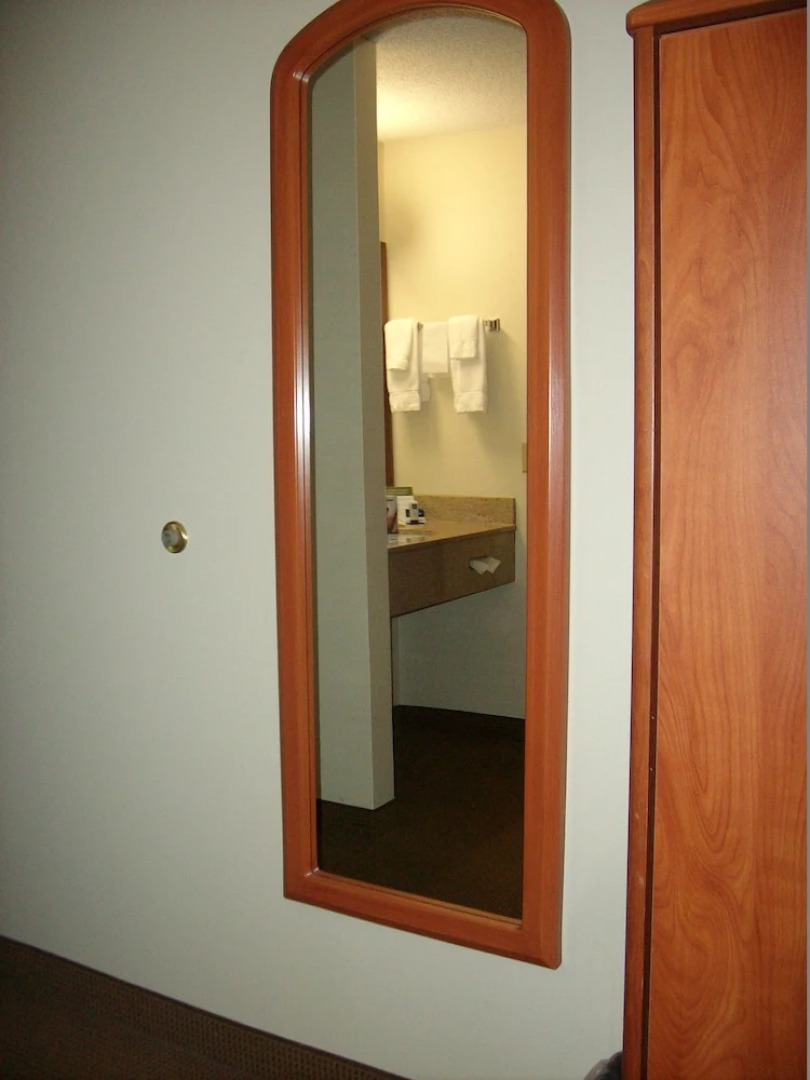 AmericInn by Wyndham Thief River Falls